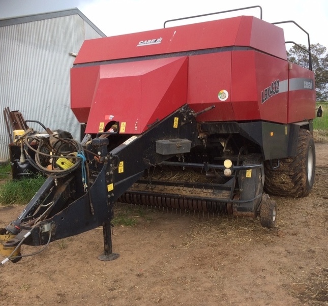 Case IH LBX 432 Big Square Baler Machinery & Equipment Hay